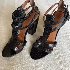 Modern Vintage Black Snakeskin Heels